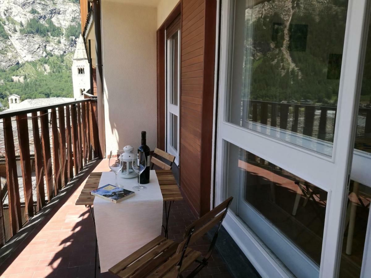 L'Atelier Du Temps - Hemmet Leilighet Courmayeur Eksteriør bilde